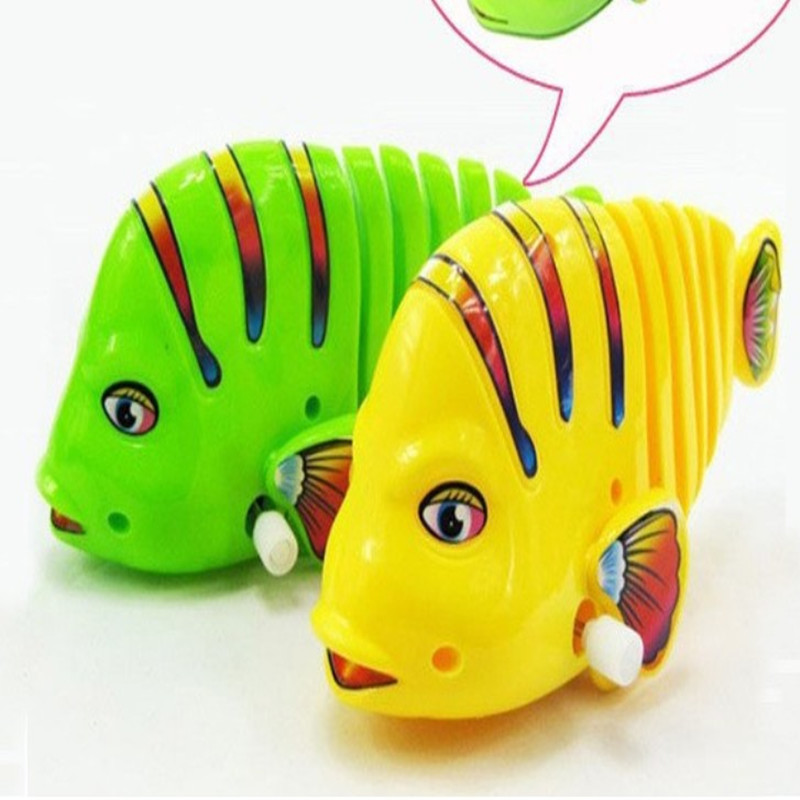 上链发条摇摆鱼 儿童小动物会跑卡通创意玩具礼品会动的鱼摆尾鱼