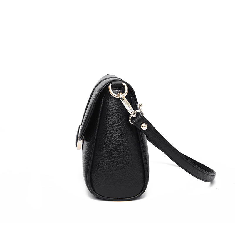 Autumn 2022 New Fashionable Simple Shoulder Crossbody Small Square Bag 3193