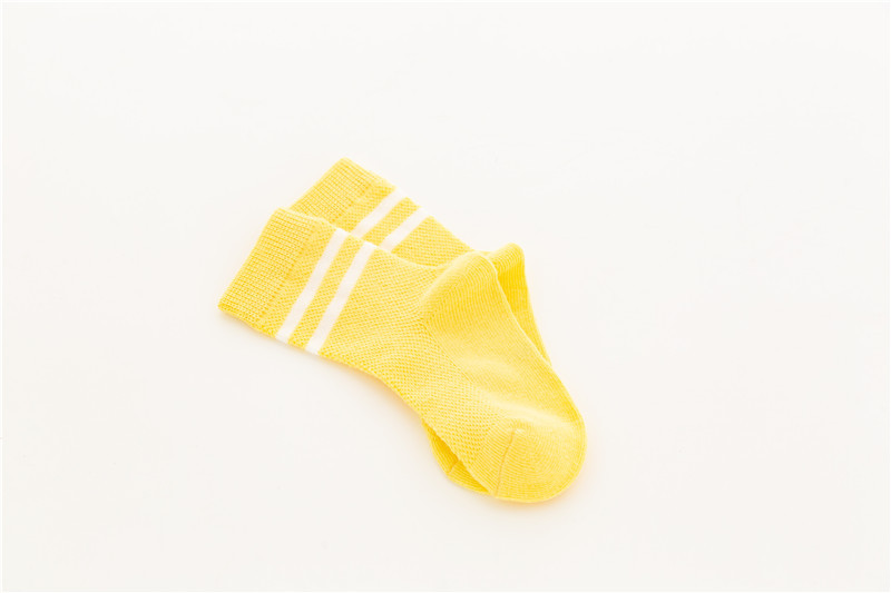 童袜袜子儿童春秋薄款透气网眼儿童袜二条杠运动中筒袜男女宝宝袜