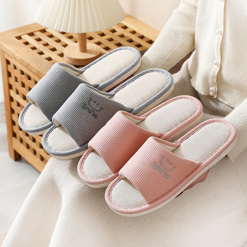 Linen slippers men's summer home indoor embroidery smiley face office Four Seasons cotton linen slippers men's home mute