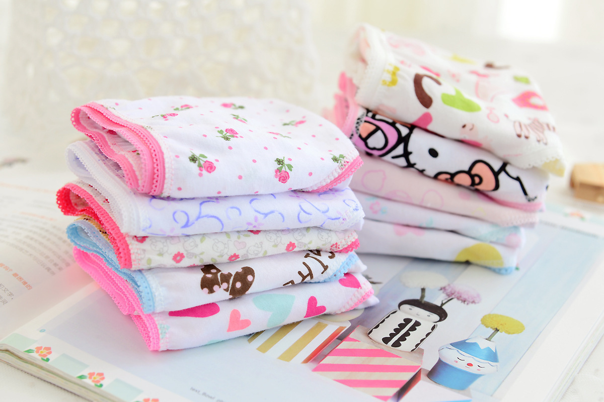 Cute girls' underwear wholesale comfortable cotton children's briefs cartoon baby pants children's underwear underwear