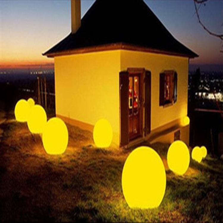 Inflatable luminous ball LED ball light RGB color changing floating pool light Bath play light decorative light water floating light