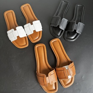 [in stock Wholesale] Foreign Trade UK Single Small Fragrant Comfortable Flat Women's Slippers 36-41 plus size Women's Shoes Cross Border