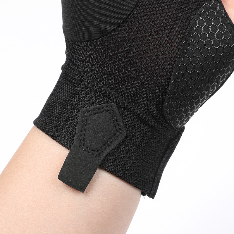 Billiards gloves snooker table ball breathable wear-resistant comfortable non-slip open finger light gloves single pack_voghion.com