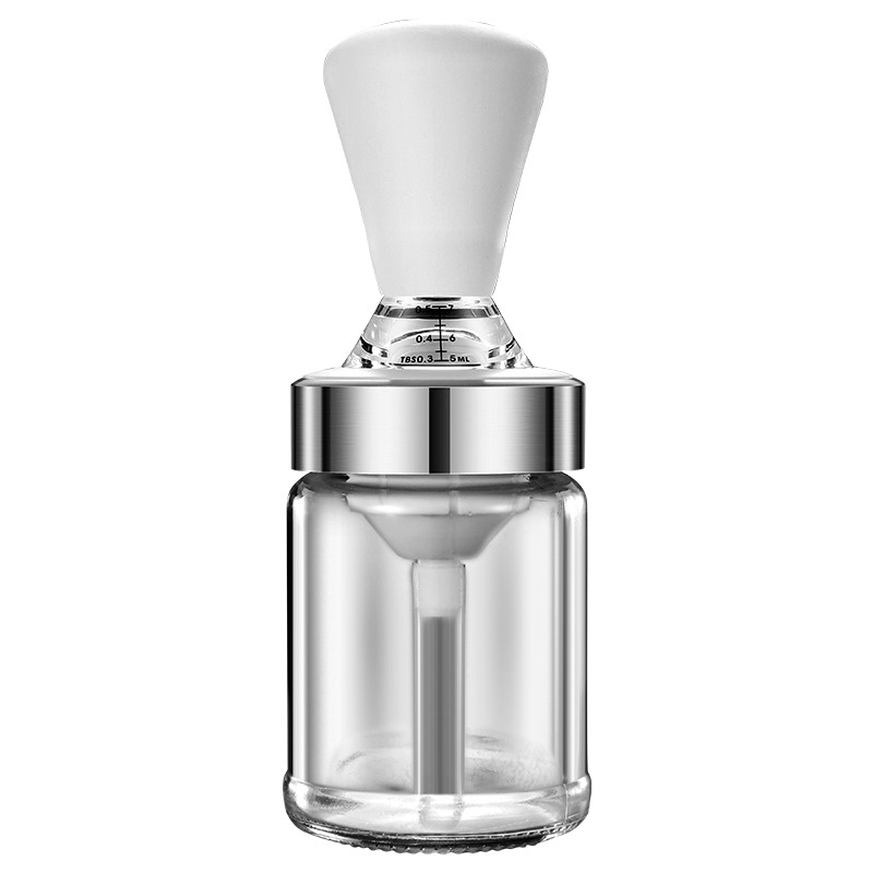 Silicone barbecue brush with bottle kitchen baking squeeze quantitative oil bottle oil brush integrated portable non-leaking oil brush bottle