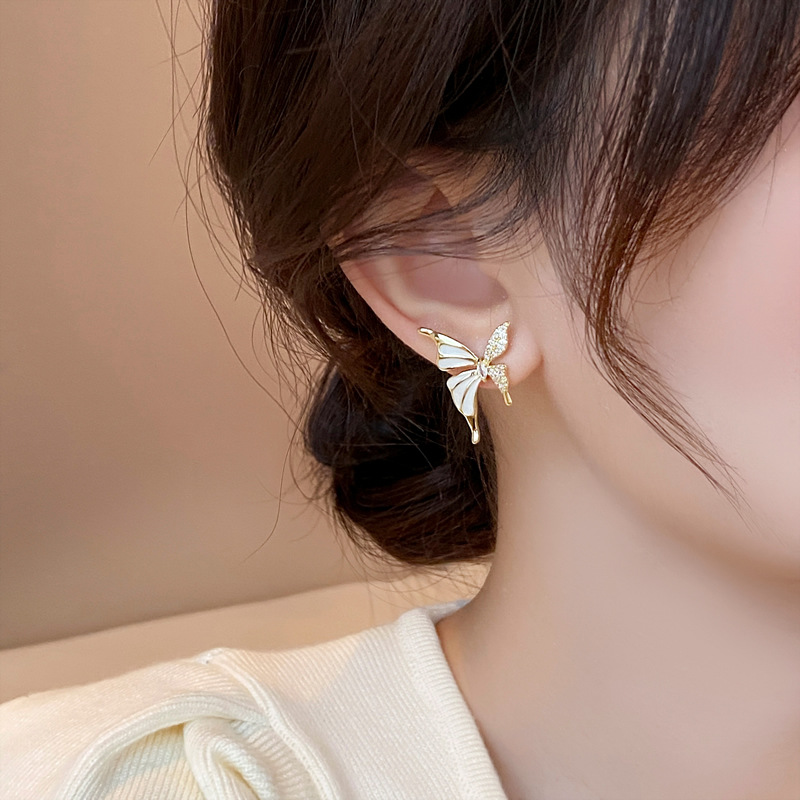 小眾鋯石液態蝴蝶耳釘女輕奢高級感氣質耳環新款2023秋冬耳飾