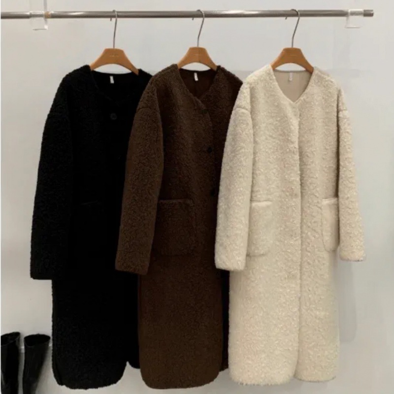 Autumn and winter faux lamb fur coat women's round neck mid-length new faux lamb fur coat small furry coat - ShopShipShake