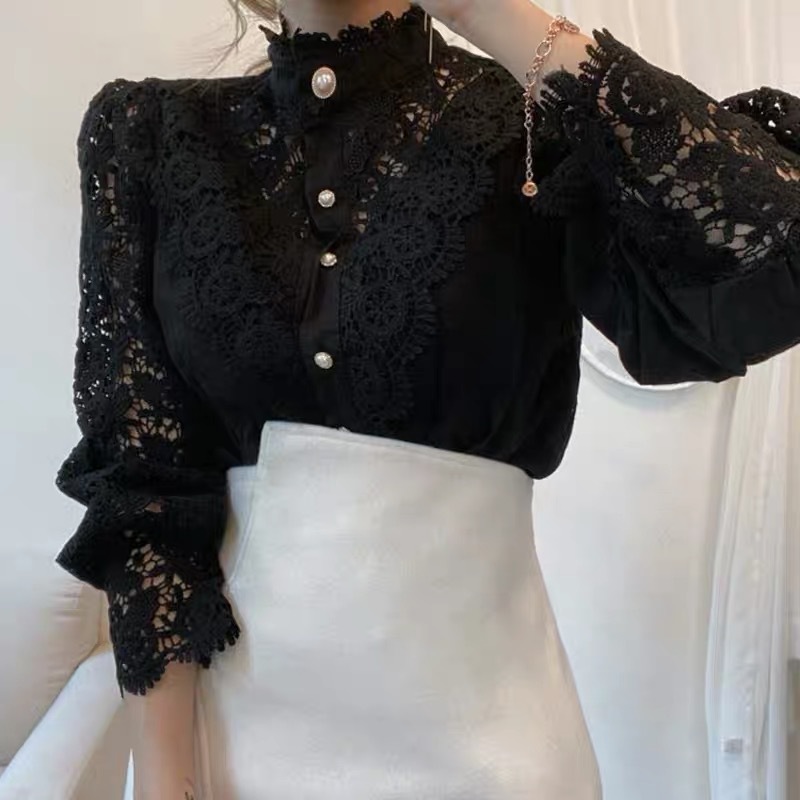 (Qi Color Qi Code) AliExpress Independent Station French Loose Chic Button Heavy Lace Hollow Flower Stitching