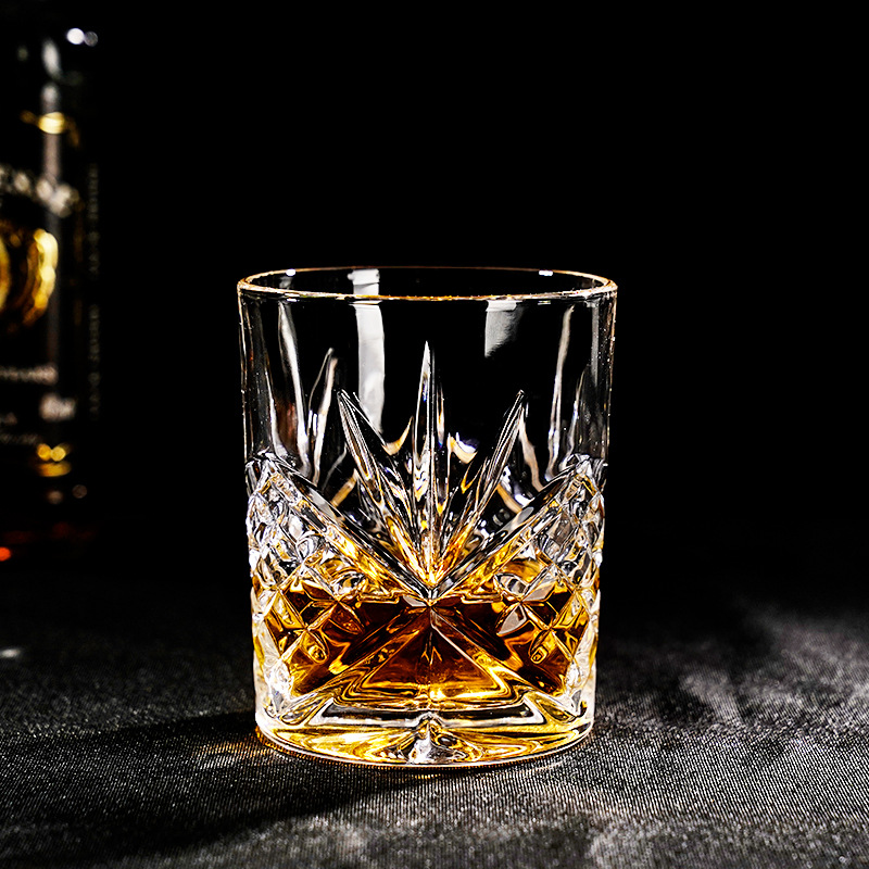 Entry Luxury Phnom Penh Vertical Strip Large Whiskey Lead-free Glass Mug Household Red Wine Yerie Beer Mug Water suit