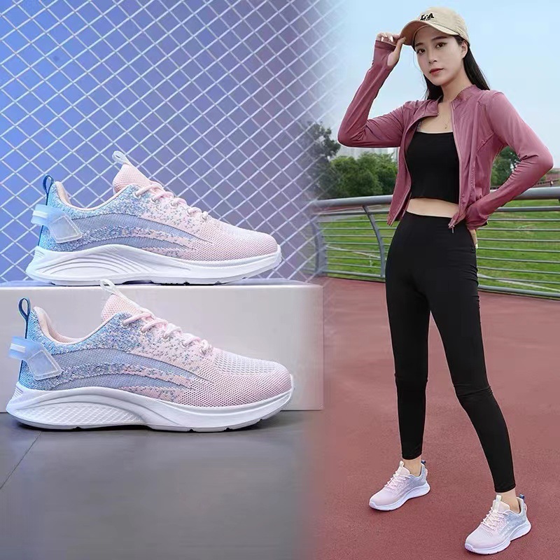 Cross-border women's shoes Spring and Autumn new flying woven soft bottom Sports Women's mesh breathable lightweight casual shoes all-matching socks running