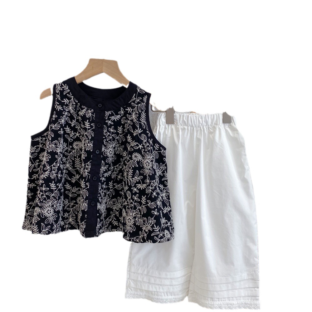 Girls' Sleeveless Flower Shirt Summer Thin Shirt 2024 New Women's Treasure Summer Clothes Holiday Style Fried Street Hong Kong Style Top