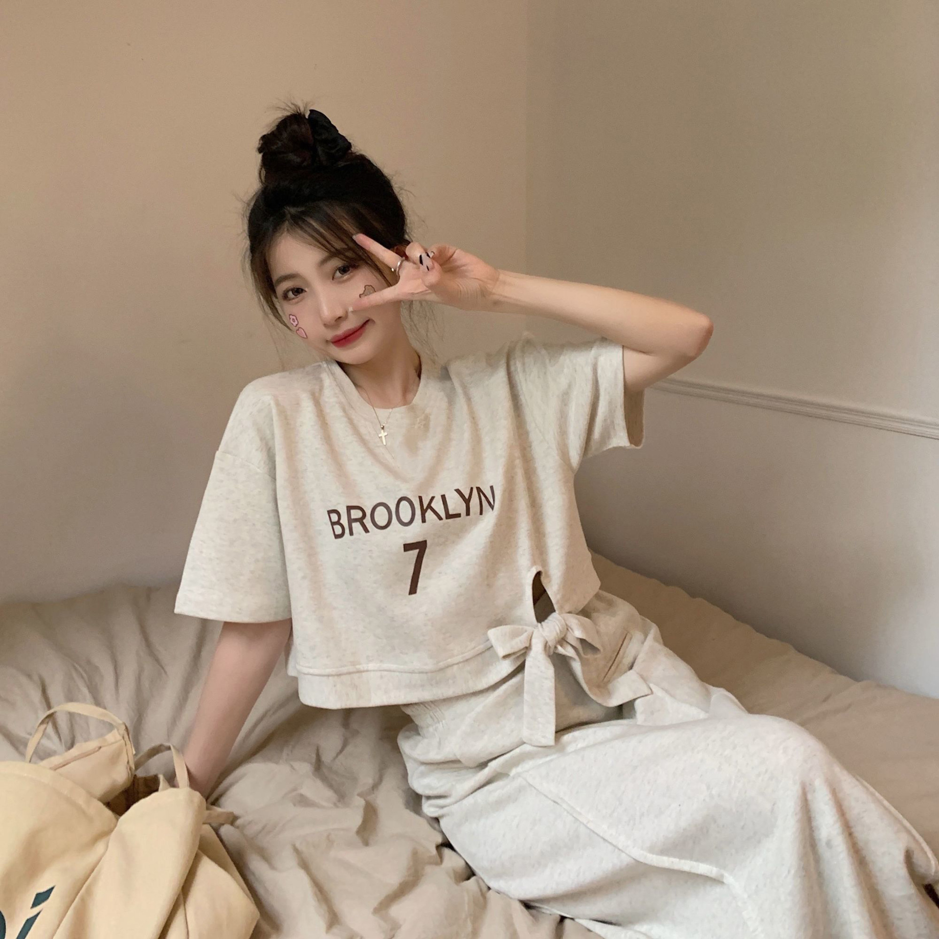 Internet Celebrity Short-sleeved Skirt Set 2024 Summer Campus Style Japanese Style Elegant Sweet Girl T-shirt Skirt Women's Two-piece Set