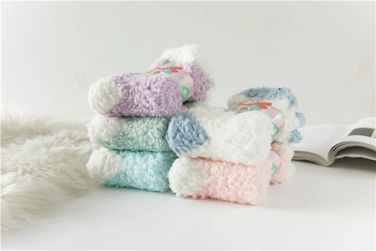 Hair-free coral fleece socks women's dispensing non-slip floor socks autumn and winter home thickened plush confinement sleep socks