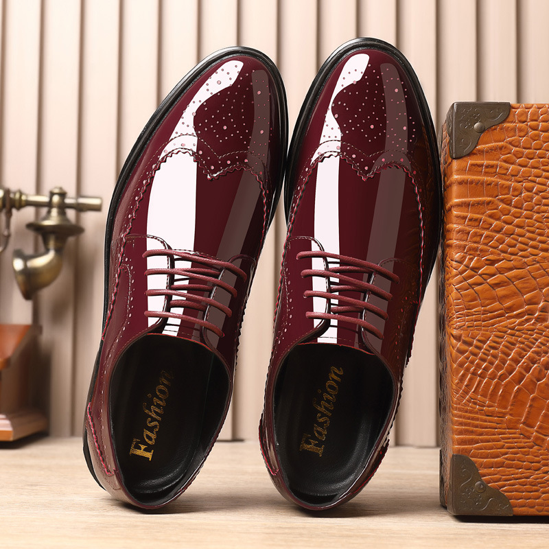 Spring New Bullock Carved Leather Shoes Patent Leather Gloss British Large Size Leather Shoes Studio Model Shoes for Groom Shoes_voghion.com