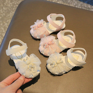 A generation of girls newborn baby bow soft leather shoes 0-2 years old step before shoes women treasure princess cartoon sandals 1