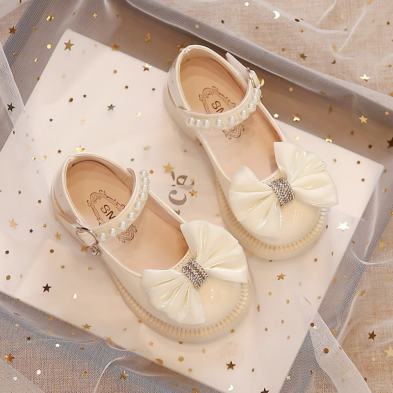 2023 Spring and Autumn New girls' leather shoes soft bottom non-slip medium and big children's performance crystal shoes little girl baby princess shoes