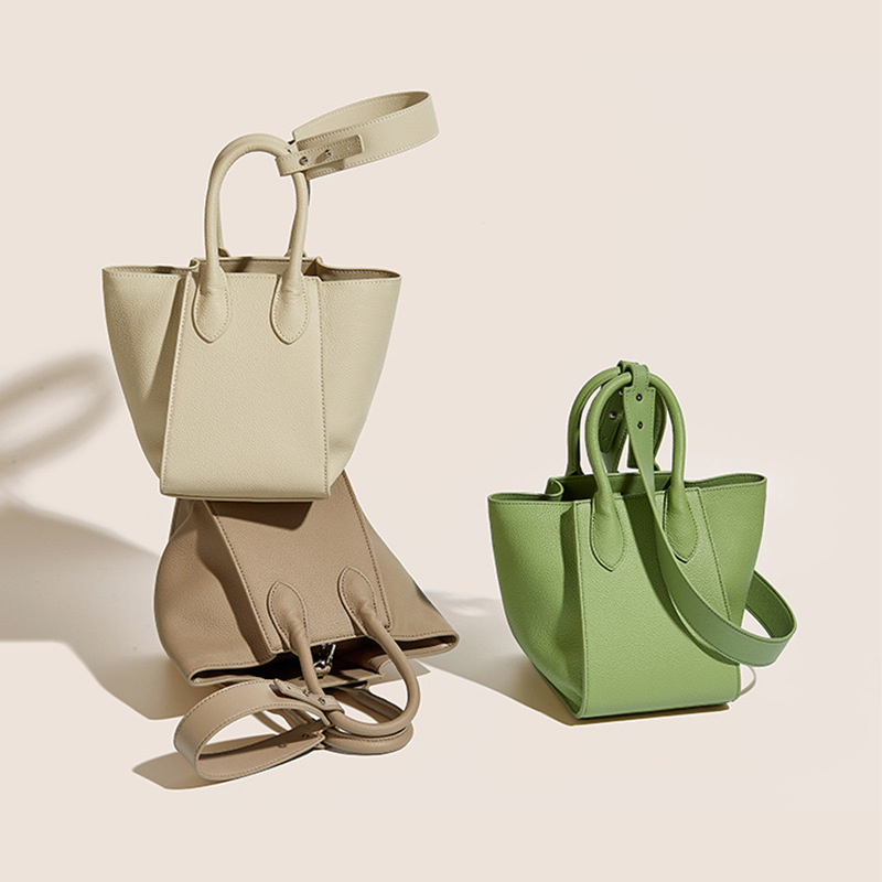 Bucket Bag 2023 Autumn and Winter New Genuine Leather Women's Bag Wings Bag Niche Exquisite Portable Shoulder Crossbody Vegetable Basket Bag
