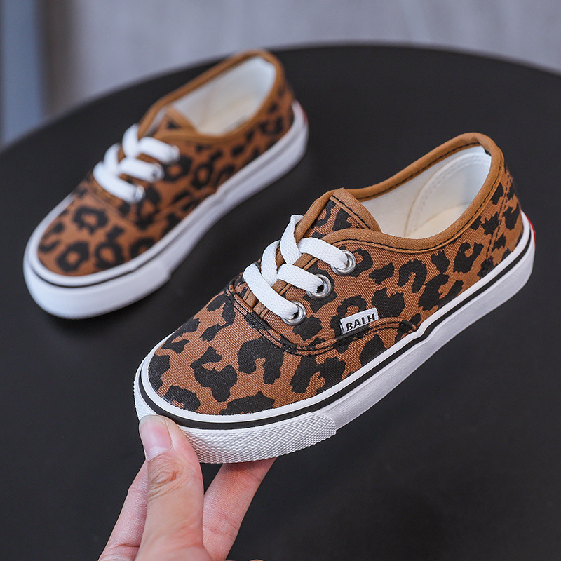 Children's Canvas Shoes 2023 Summer New Small and Large Children's Board Shoes Boys and Girls Korean Baby Shoes White Shoes