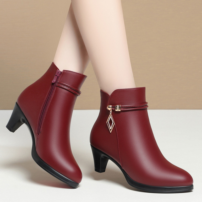 Women's short boots autumn and winter new cotton-padded shoes mid heel boots middle-aged women's leather boots single boots waterproof platform fleece-lined fashion women's boots