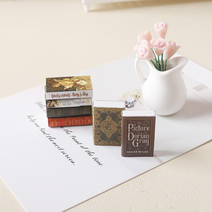 Miniature food and play 12 points small book comic book ob11 doll house Mini model over dollhouse urgent diy