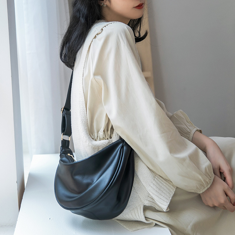 Autumn and Winter All-match High-end PU Soft Dumpling Bag for Female Students Class Korean-style Shoulder Bag Japanese-style Niche Messenger Bag