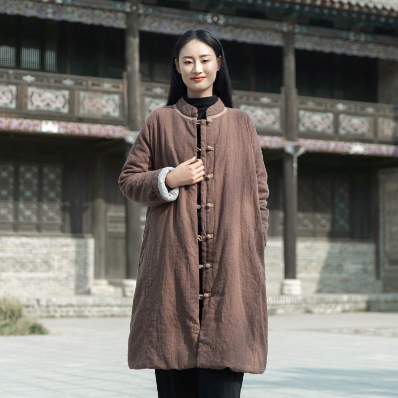 2023 Winter Neue Vintage Chinesischen Stil Vertikale Kragen Chinesischen Stil Kontrast Farbe Platte Schnalle Mittellange Baumwolle gefütterte Jacke Leinen Lose Baumwolle-pad_voghion.com