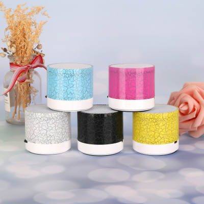 Cross-border portable Bluetooth speaker home audio retro mini gift LED card wireless speaker wholesale