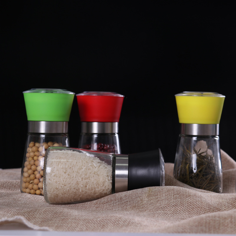 Factory wholesale manual grinder Kitchen restaurant glass seasoning bottle sea salt pepper pepper grinding bottle
