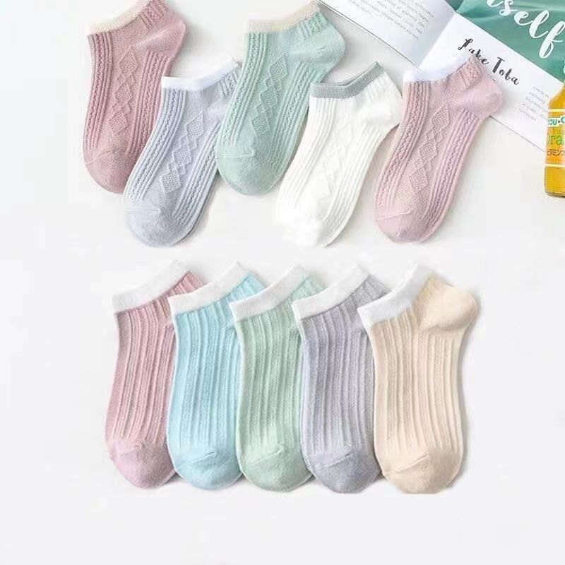 Socks women's socks spring and summer Net red explosions Japanese small fresh Joker boat Socks shaking voice welfare generation factory wholesale