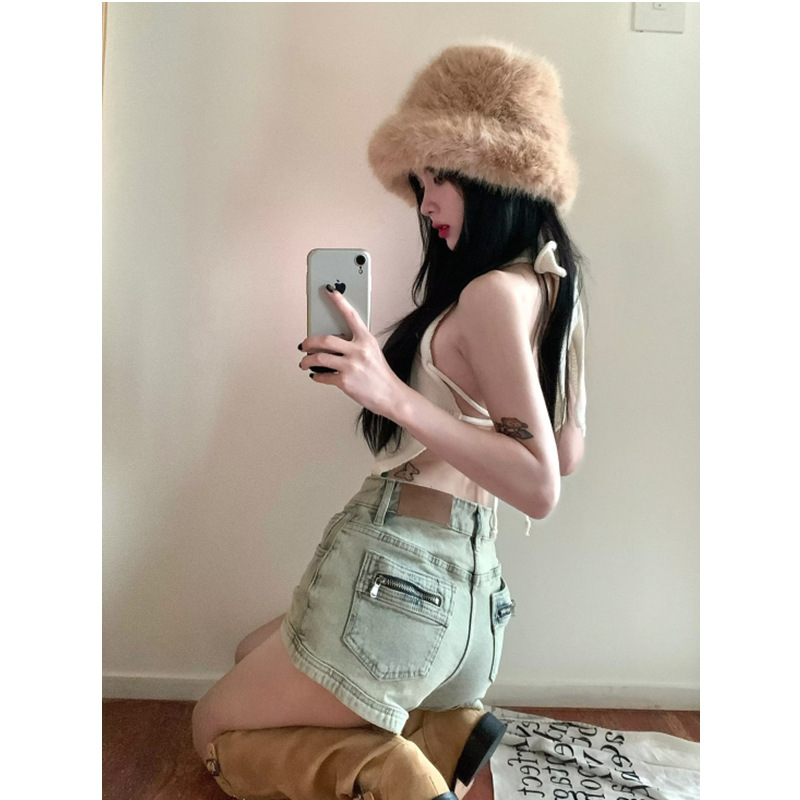 Spice Girls American Retro Denim Shorts Women's 2023 Summer New High Waist Slimming Design Sense A- line Super Short Hot Pants