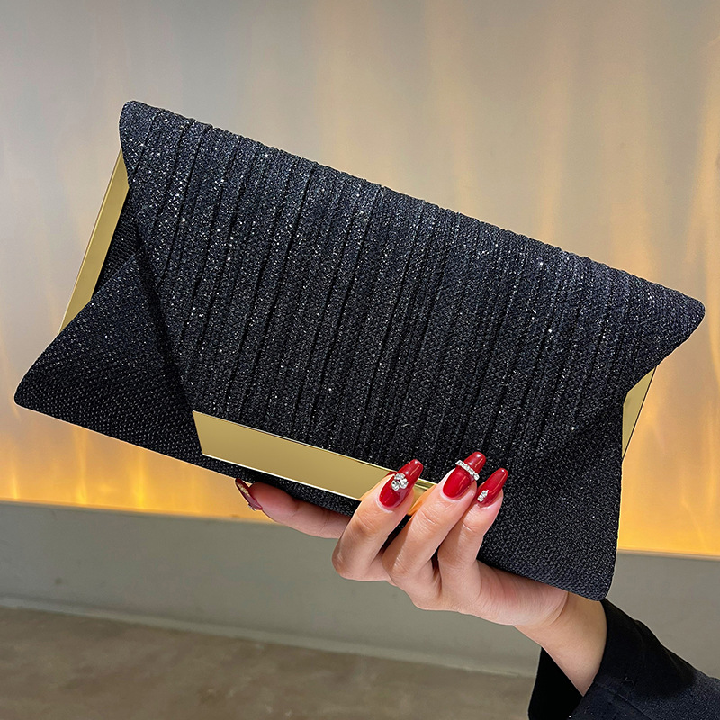 Fashion Elegant Clutch Bag New 2023 Style Warm Banquet Bag Chain Shoulder Bag Evening Banquet Bag Gift Bag Clutch Bag