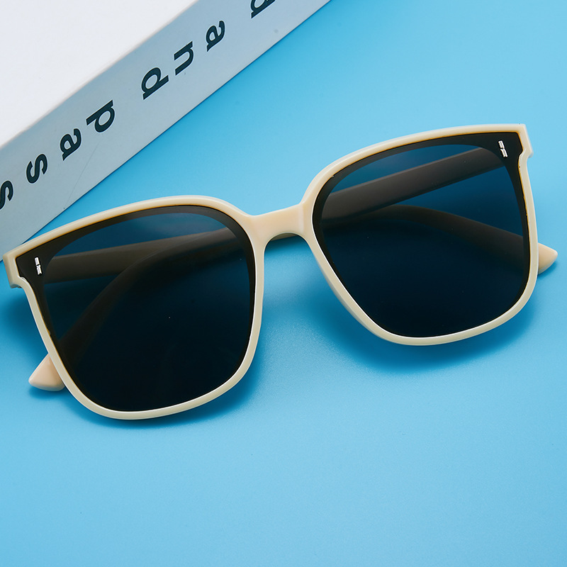 New gm glasses sunglasses men's and women's sunglasses Net Red live broadcast same fashion glasses v brand vertical rice nails