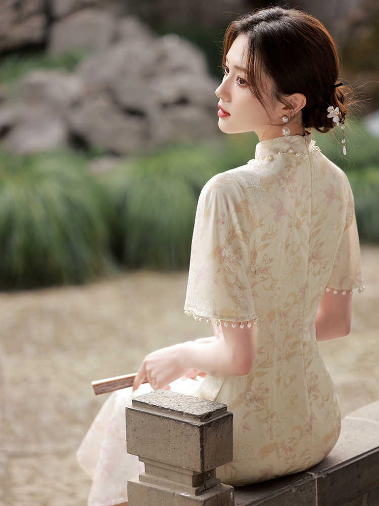 New Chinese Cheongsam New 2024 Improved Girl Summer High-end Young Long Elegant Elegant Dress