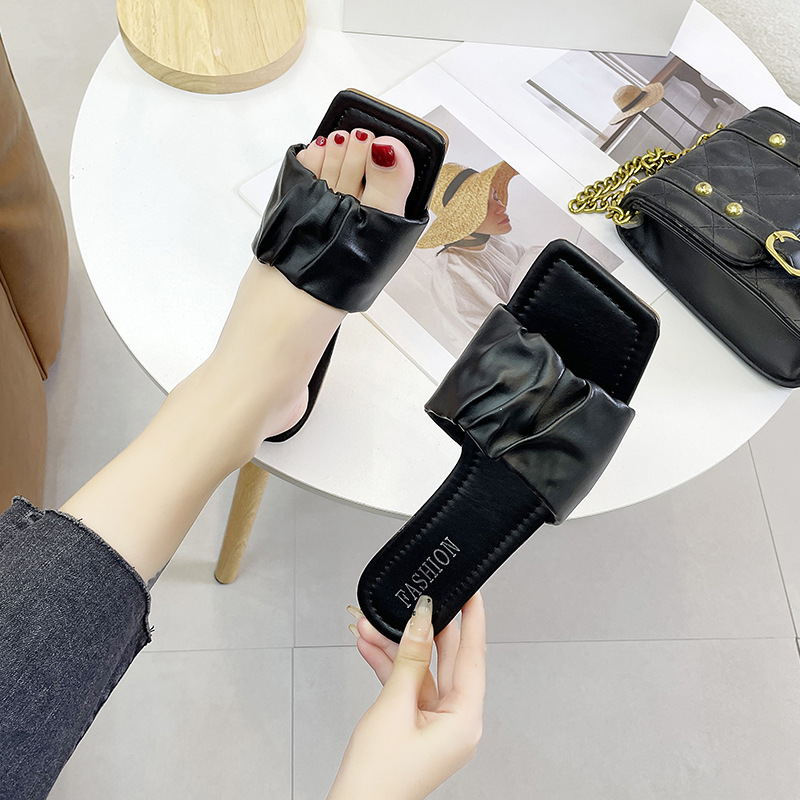 Flat Heel Slippers Women's New Summer 2020 Korean Style Outer Wear Fashionable Pleated Sandals Square Head Fairy Style Slippers