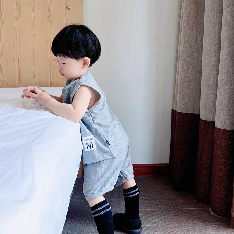 2025 New Korean Style Solid Color Elegant Children's Waffles Vest suit Boys Sleeveless suit Girls Summer