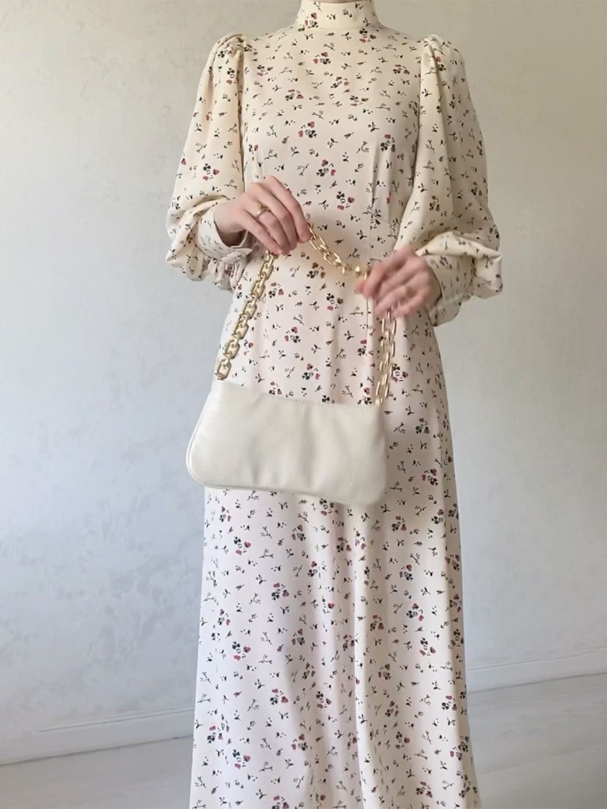 Amazon European and American 2023 autumn gentle style loose lace-up floral dress sense long sleeve dress