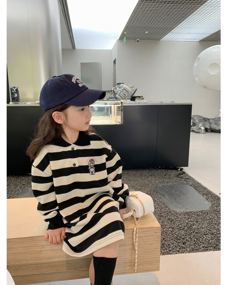 2024女童韓版洋氣寬鬆Polo領條紋T裙春秋裝新款休閒直筒衛衣裙潮