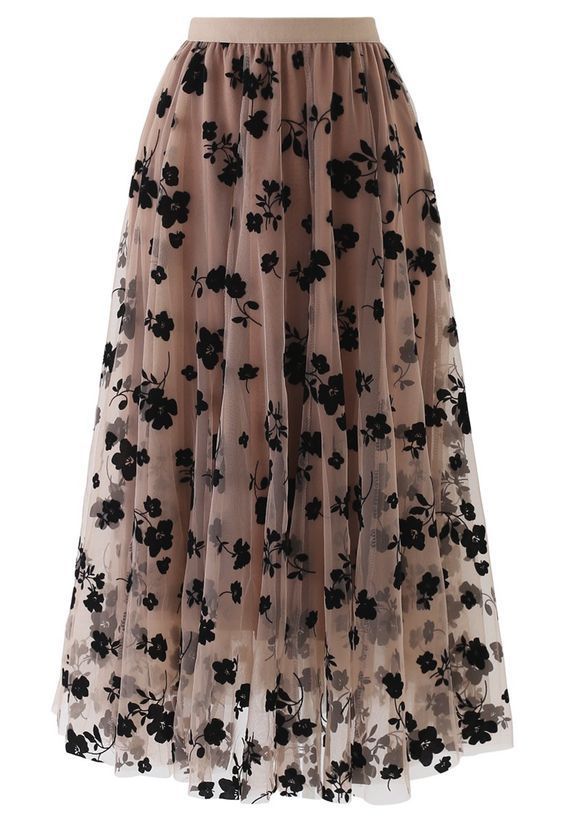 A large number of spot European and American skirt women
