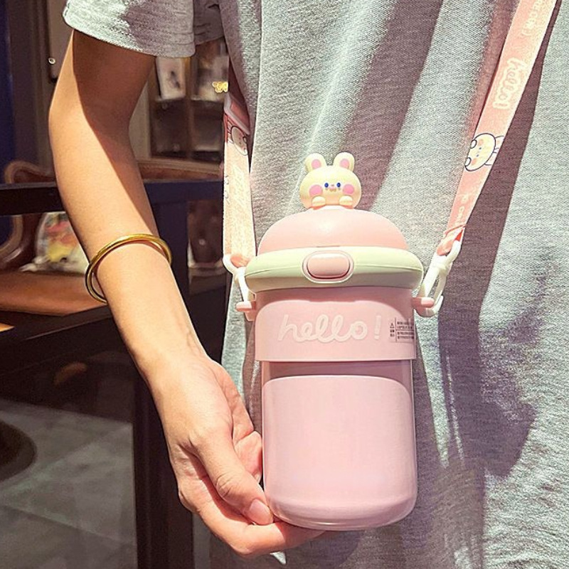 Online red high-looking cartoon strap water Cup girl large capacity cute straw Cup student ins portable glass