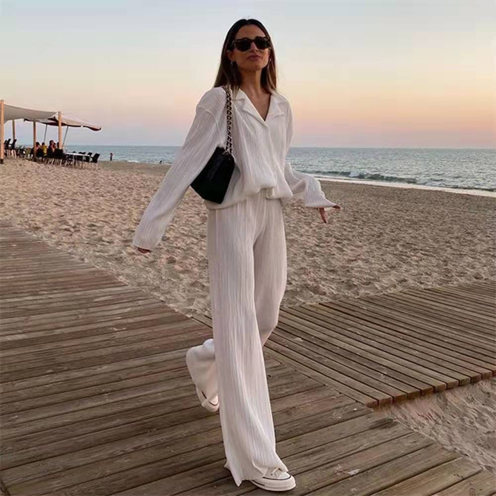 Hot selling in spring and summer of 22 years in Europe and the United States solid color texture feeling loose thin pleated leisure suit 20220083