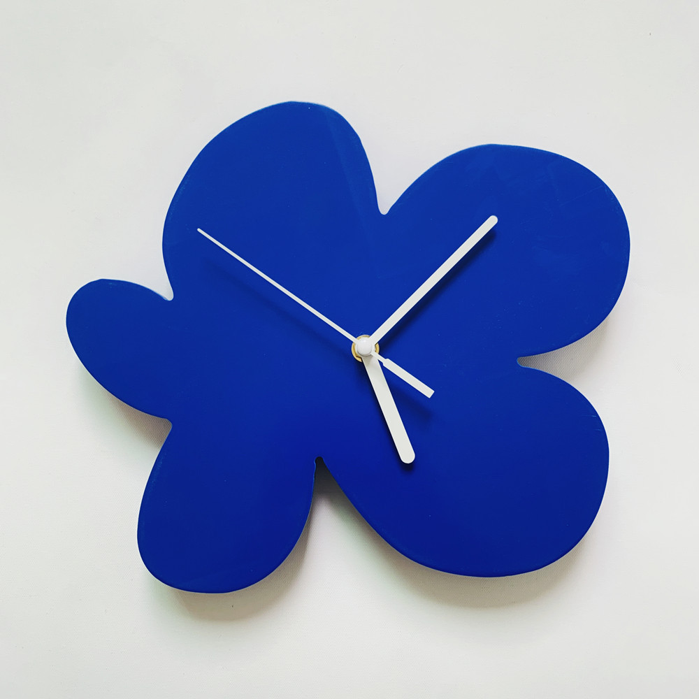 ins Retro Nordic Home Klein Blue Flower Clock Mute Clock Model Room Clock Soft Wall Decoration
