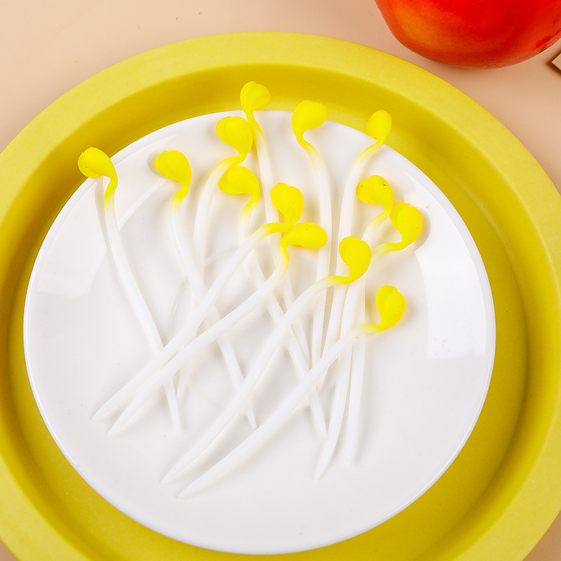 Cross-border new elastic decompression toy tpr bean sprouts stretch simulation yellow bean sprouts diy Decompression pull small bean sprouts