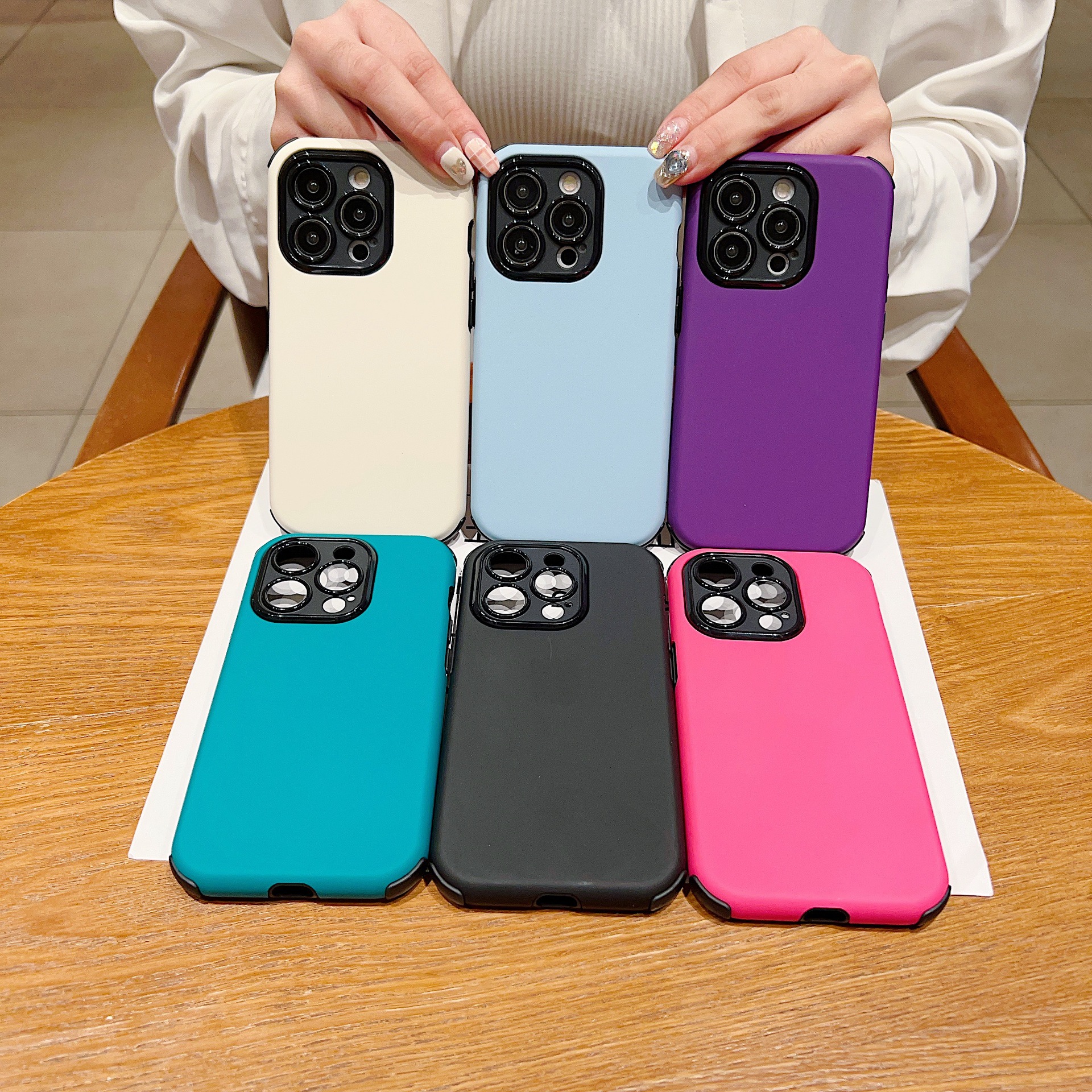 簡約磨砂純色適用iPhone14pro max手機殼蘋果15高級感13/12防摔套