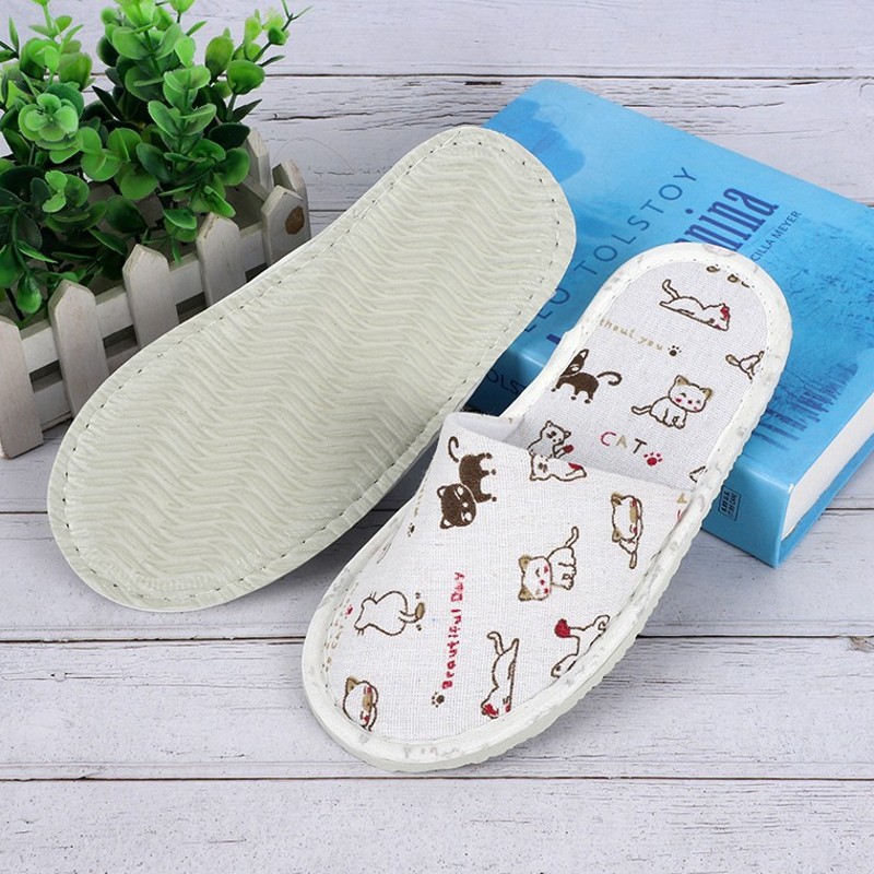 in stock supply disposable cartoon pattern slippers hotel hostel home hospitality willow leaf pattern bottom can be wholesale