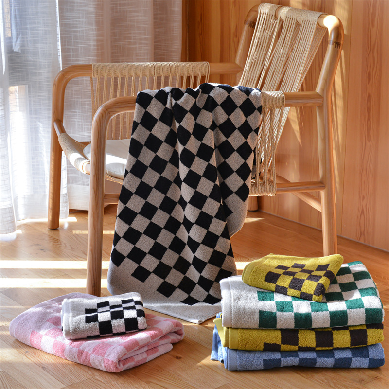 Classic checkerboard bath towel towel cotton absorbent soft