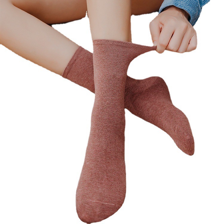 Autumn and winter socks women's mid-calf socks women's Japanese solid color pile socks long women's socks high-calf Sports men's socks wholesale