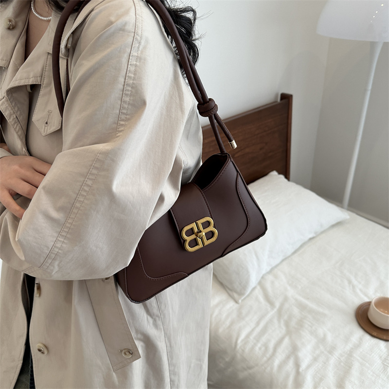 French commuter underarm bag 2024 new bag women's bag retro niche all-match shoulder bag portable messenger bag