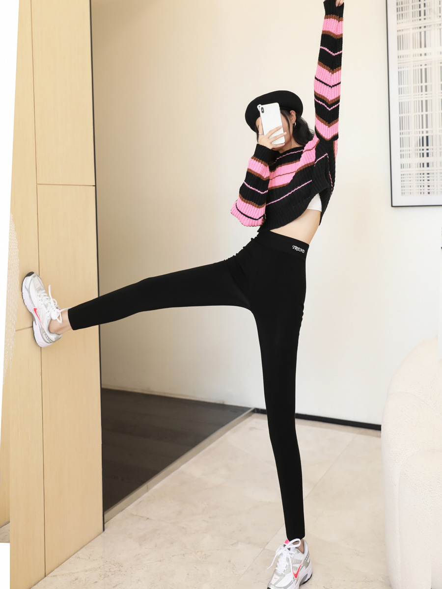Autumn New Cashmere Thick Cotton Casual Small Black Pants Warm First Line Slimming Nine-point Leggings Women's Outer Wear
