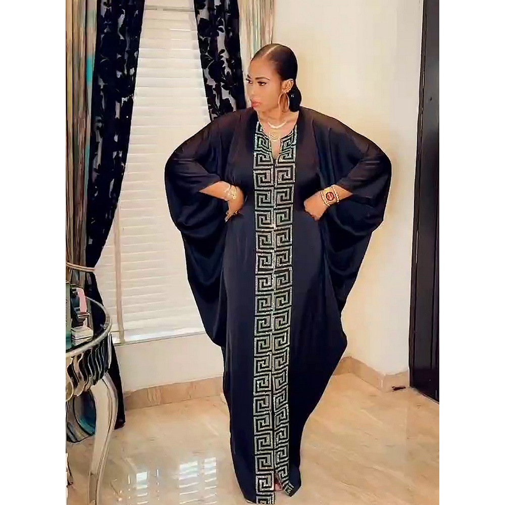 2023 African Women Dress Large Size Bat Sleeve V-Neck Robe Rayon Hot Drilling Source Spot