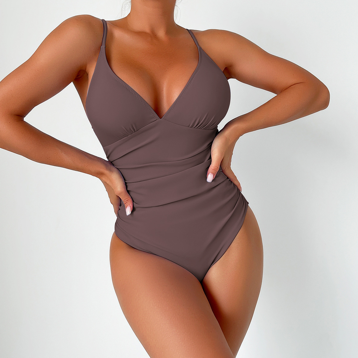 Conservative one-piece swimsuit women's deep V solid color sexy swimsuit with chest pad tight backless women's swimsuit beach swimsuit